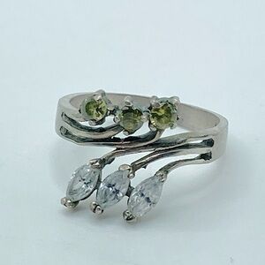 STERLING Silver w Green & Clear / White Cz Stones Vines Design Sz 8